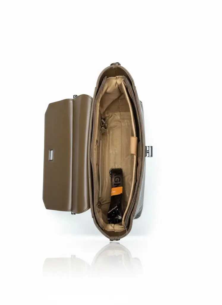 WhatsApp Image 2025-11-01 at 17.33.59_c01e4c9c.webp